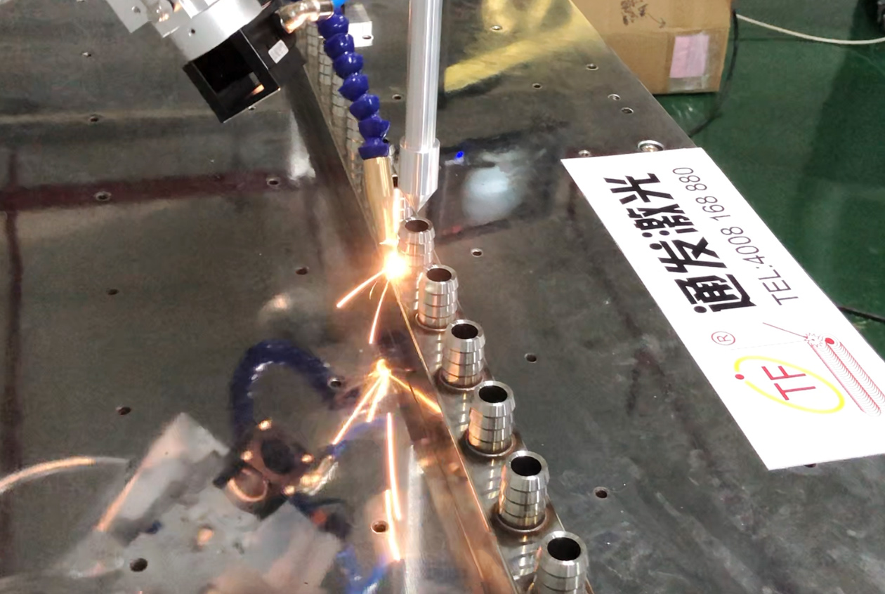 分水器激光焊接機應用
