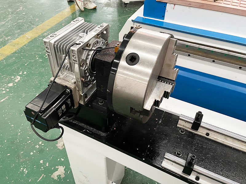 3D數控木工雕刻機帶自動換刀和第四軸旋轉工作臺