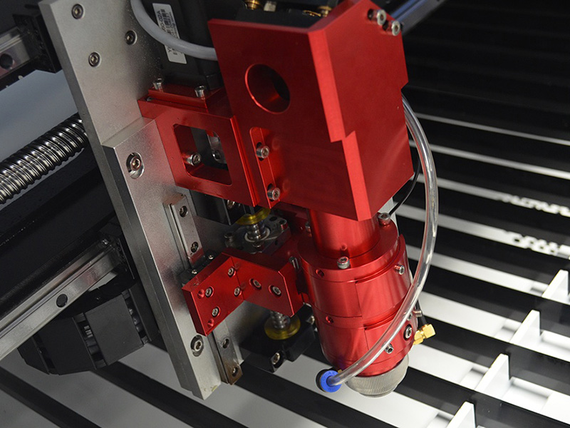 2025年最暢銷的金屬和非金屬激光切割機