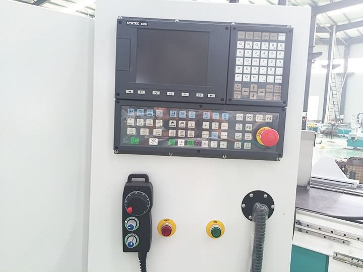 家具生產線自動送料數控機床