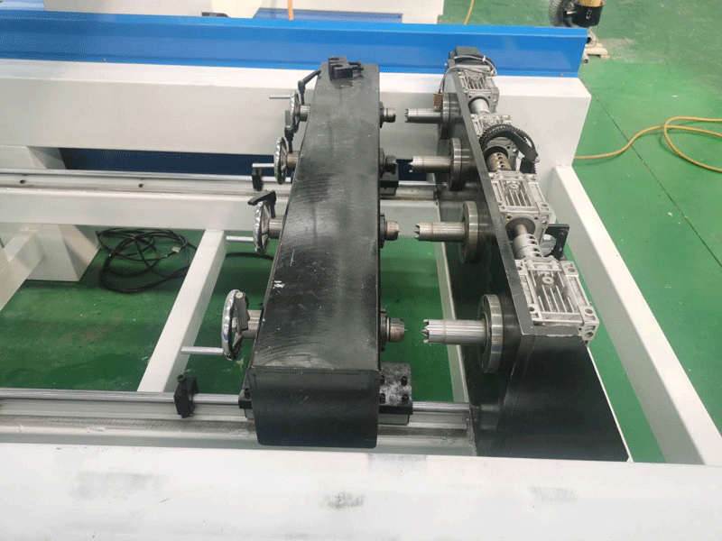 4 個(gè)旋轉(zhuǎn)軸 STM1325-4R 4 個(gè)旋轉(zhuǎn)軸 STM1325-4R