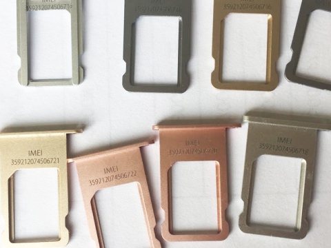 iPhone 徽標和 IMEI 激光雕刻項目 iPhone 徽標和 IMEI 激光雕刻項目