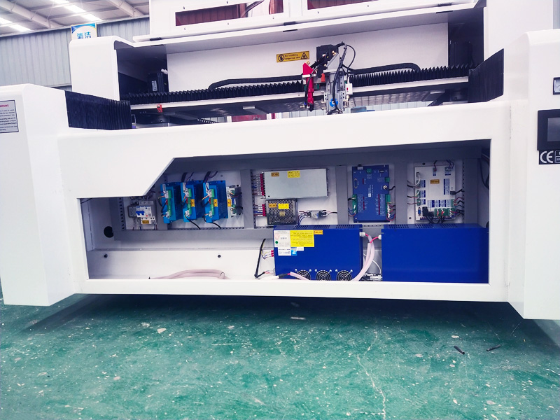 4x8 平板激光數控雕刻切割機出售