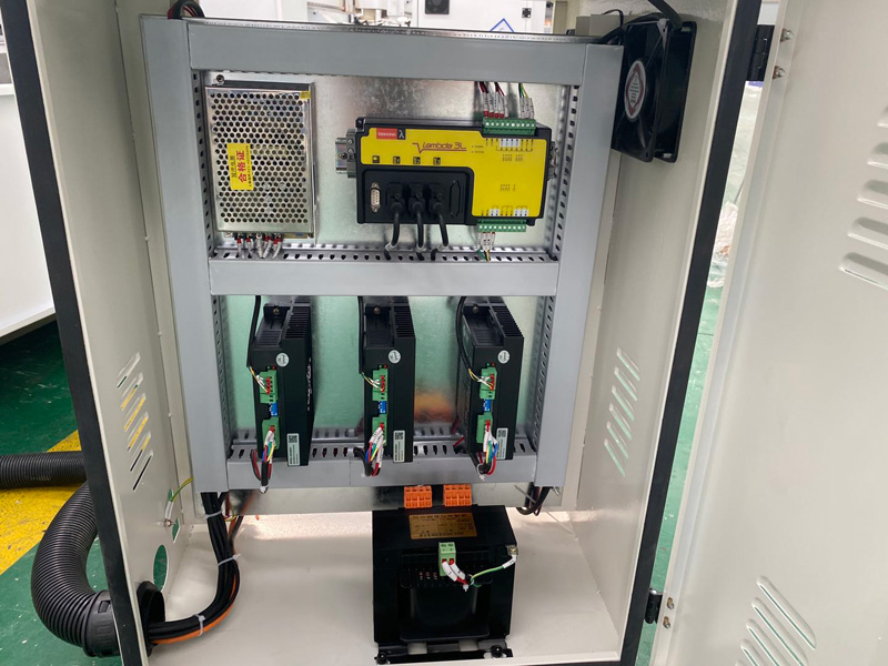 業余愛好數控銑床控制箱 業余愛好數控銑床控制箱