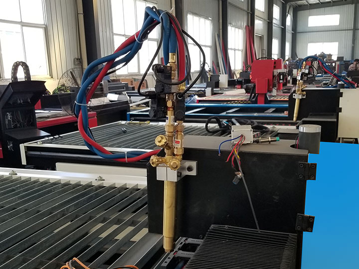 盈利型 4x8 帶旋轉管切割器的數(shù)控等離子切割工作臺套件 盈利型 4x8 帶旋轉管切割器的數(shù)控等離子切割工作臺套件