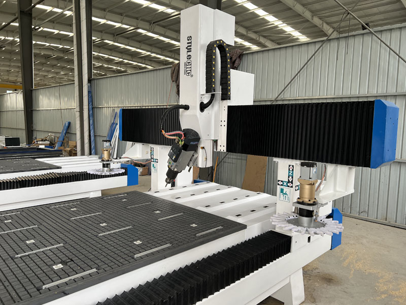 工業級四軸數控木工雕刻機帶圓盤自動換刀裝置