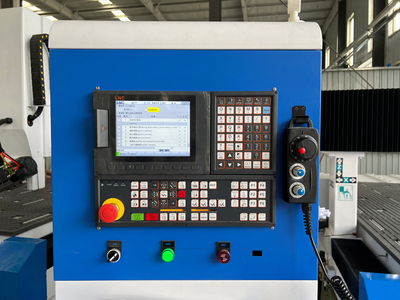 工業級四軸數控木工雕刻機帶圓盤自動換刀裝置