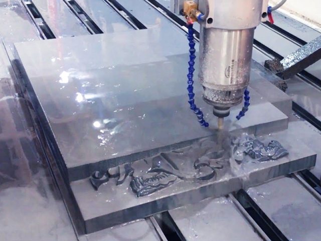 石材雕刻機(jī)的元件該如何保養(yǎng)？