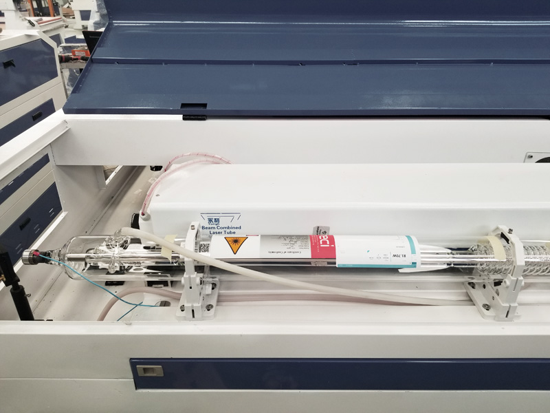 最佳預算 CO2 適用于金屬、丙烯酸、木材的激光切割機