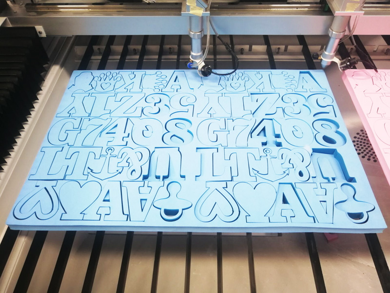 150W CO2 美國(guó)激光切割 EVA 泡沫項(xiàng)目