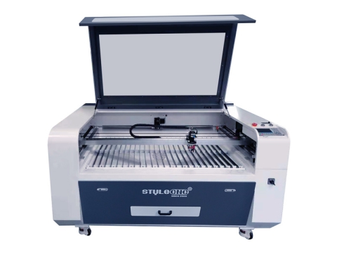 數(shù)控激光切割機(jī) CCD 攝像頭視覺識(shí)別系統(tǒng) 數(shù)控激光切割機(jī) CCD 攝像頭視覺識(shí)別系統(tǒng)