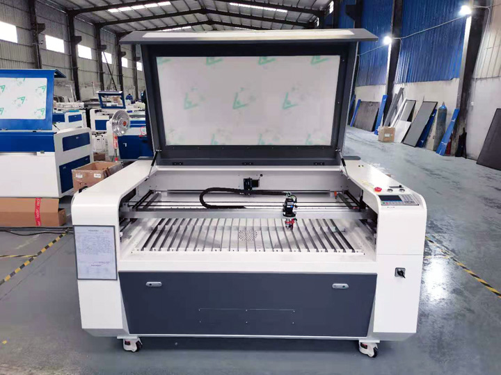 STJ1610-CCD 激光墊片切割機 STJ1610-CCD 激光墊片切割機