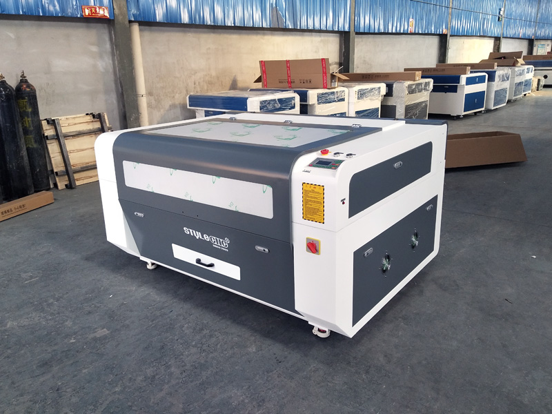 STJ1390 激光雕刻切割機(jī)