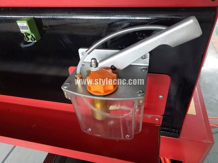 數控銑床油潤滑