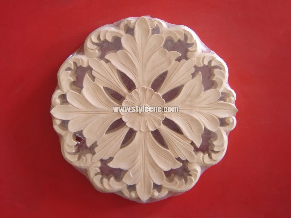 用于木工鏤空雕刻項(xiàng)目的數(shù)控雕刻機(jī)