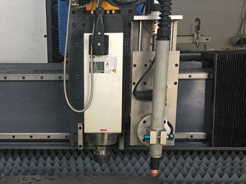 數(shù)控等離子切割工作臺(tái)與數(shù)控雕刻機(jī)主軸相結(jié)合