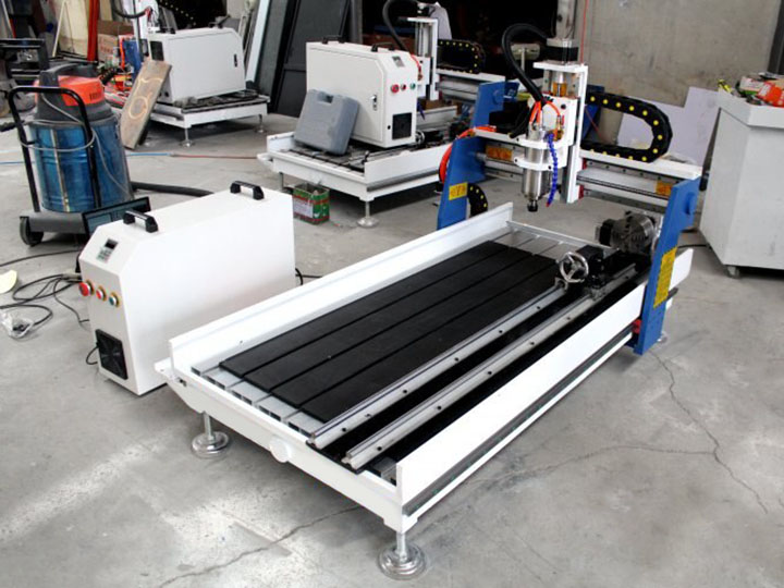 臺式數控雕刻機套件，帶 2x4 工作臺出售
