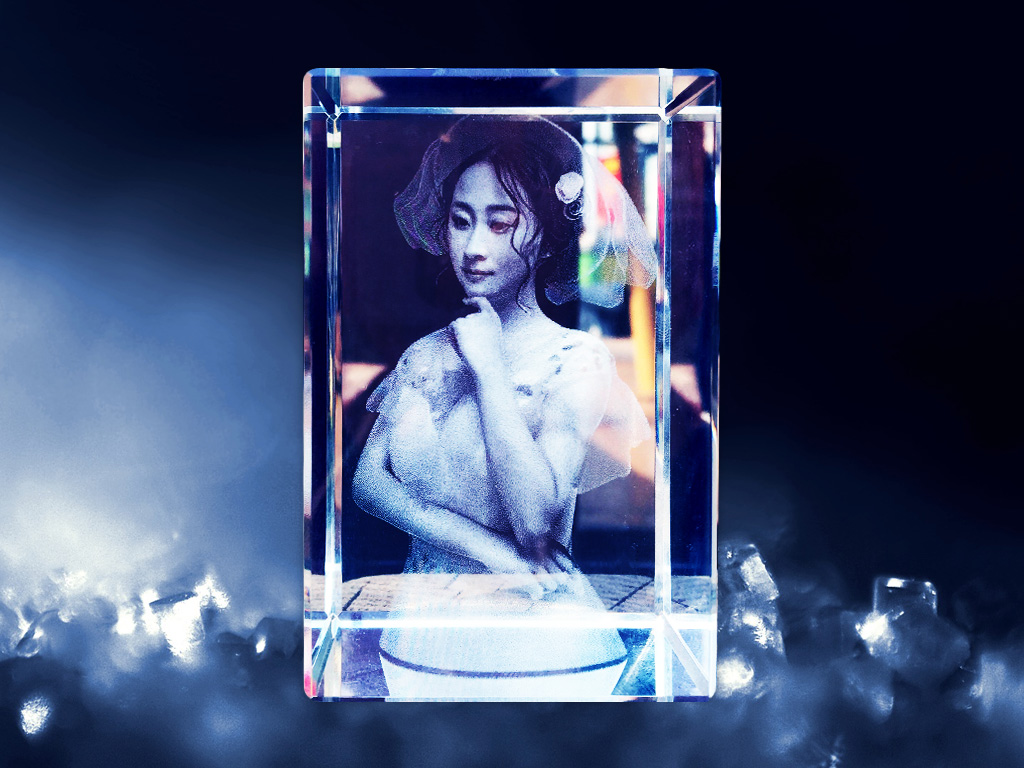 個性化定制 3D 水晶激光雕刻照片立方體肖像禮品