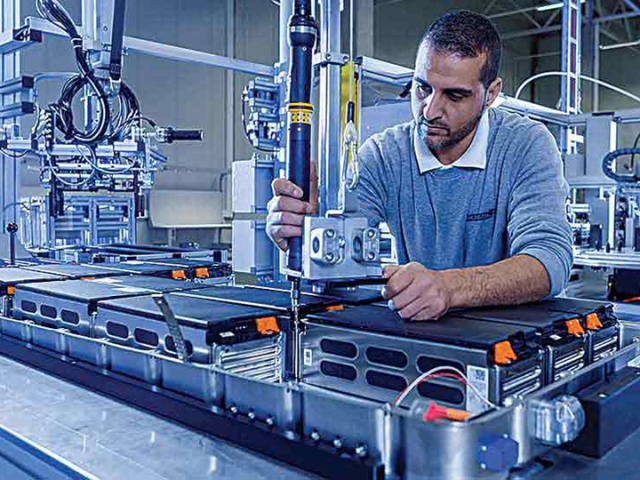 鋰離子電池精密激光切割焊接系統(tǒng) 鋰離子電池精密激光切割焊接系統(tǒng)