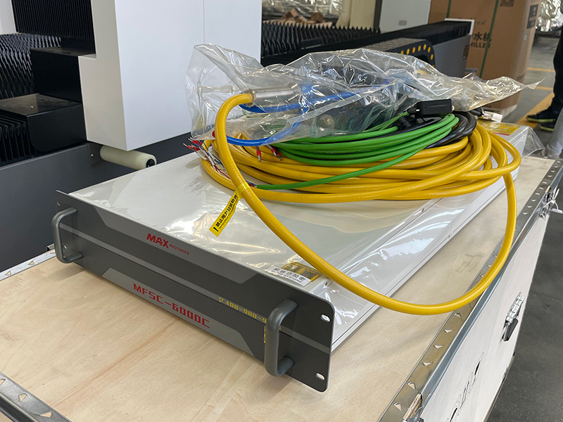 6000W MAX光纖激光發生器