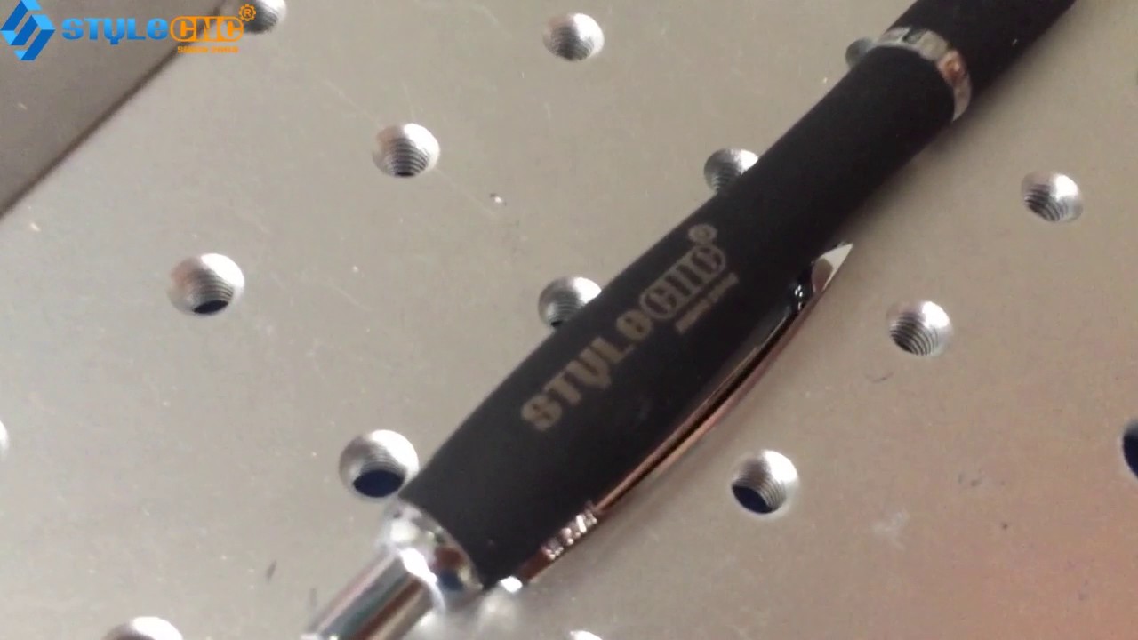 20W 塑料筆飛行光纖激光打標(biāo)系統(tǒng) 20W 塑料筆飛行光纖激光打標(biāo)系統(tǒng)